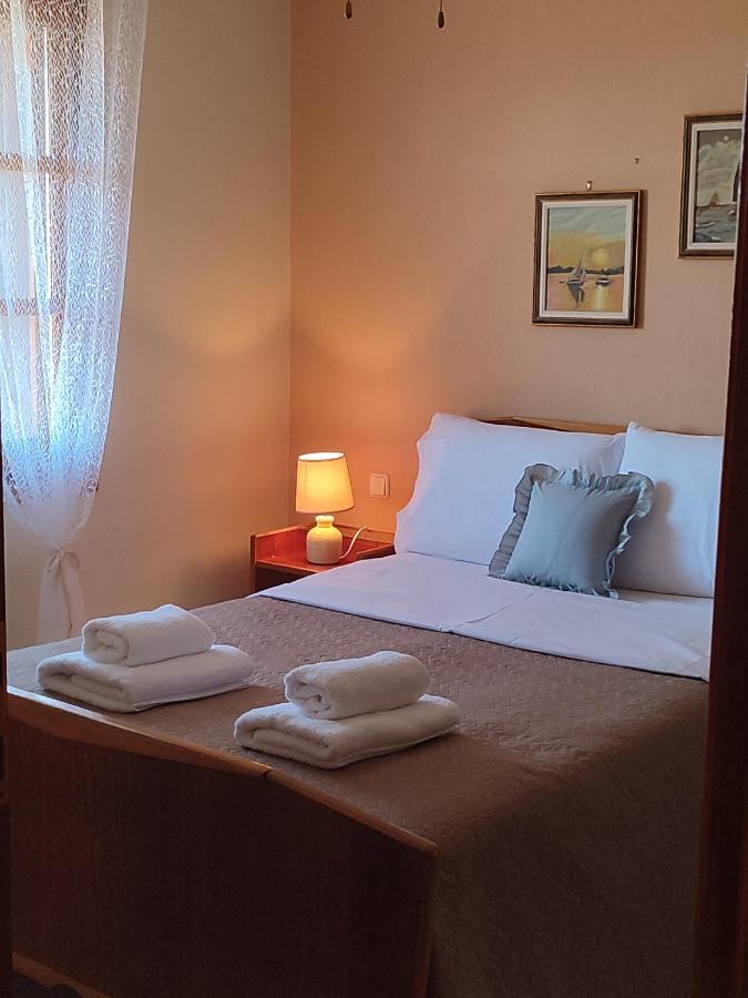 La Casa De Vacation Villa Lafkos Eksteriør billede