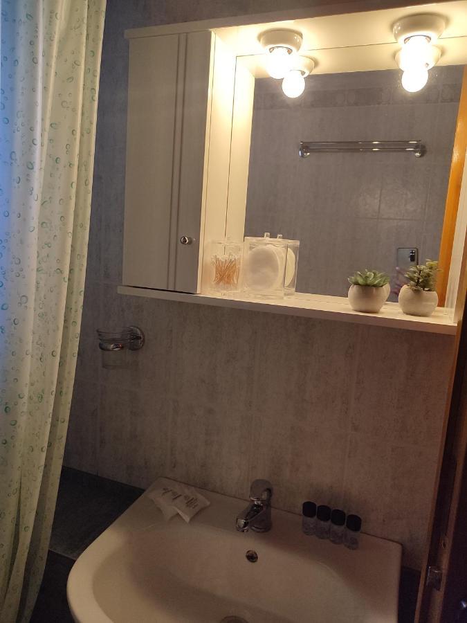 La Casa De Vacation Villa Lafkos Eksteriør billede