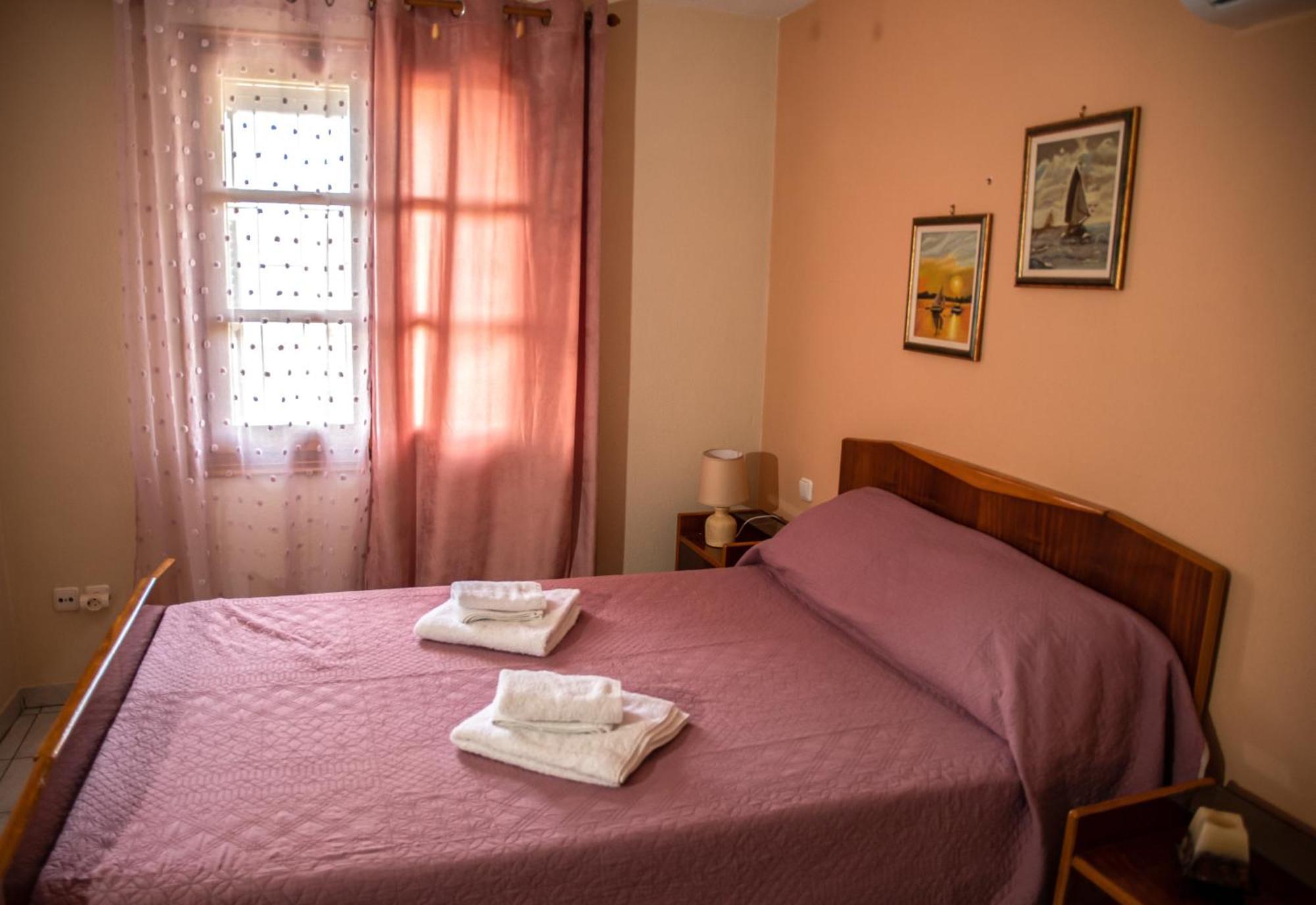 La Casa De Vacation Villa Lafkos Eksteriør billede